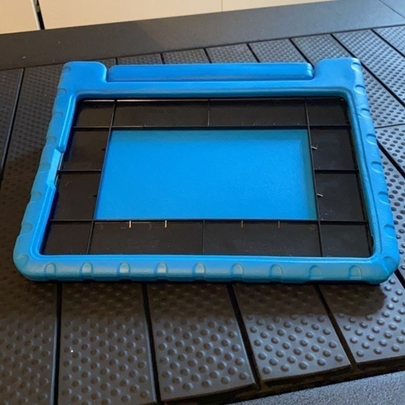 NWOT BMOUO kids case for IPAD 9th/8th/7th Generation‎ 10.2 inch - Picture 6 of 8